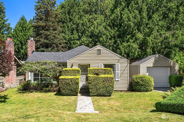 4042 NE 88th Street Seattle, WA House Sold - Photo 1 of 21. Opens carousel modal