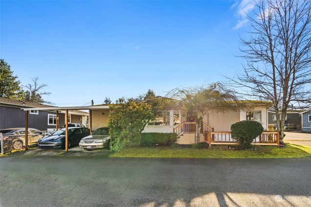 15410 SE 272nd Street Unit 16