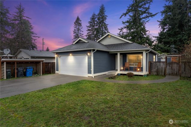 1600 Oak Street Milton, WA House Sold - Photo 1 of 29. Opens carousel modal