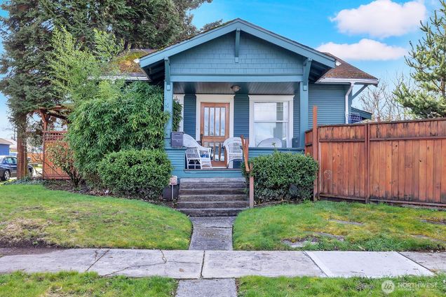 142 14 Street SE Auburn, WA House Sold - Photo 1 of 13. Opens carousel modal