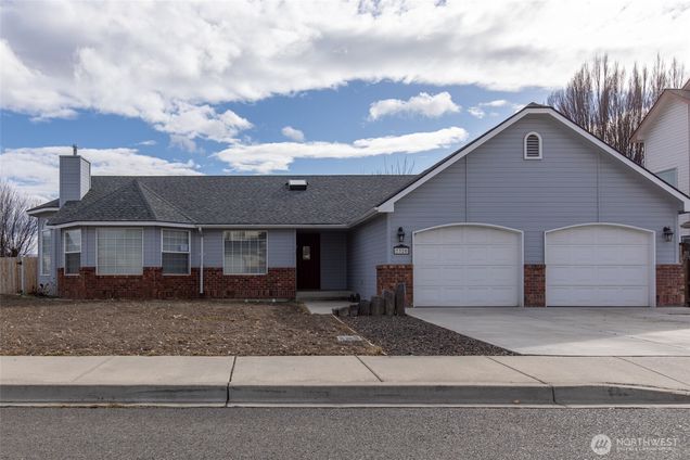 7320 Maree Lane Yakima, WA House Sold - Photo 1 of 18. Opens carousel modal