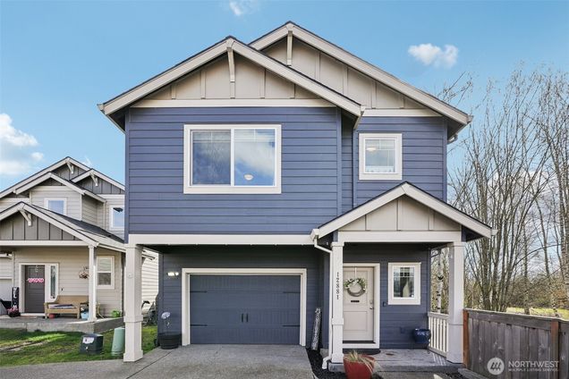 12881 NE 56th Street Vancouver, WA House Active - Photo 1 of 38. Opens carousel modal