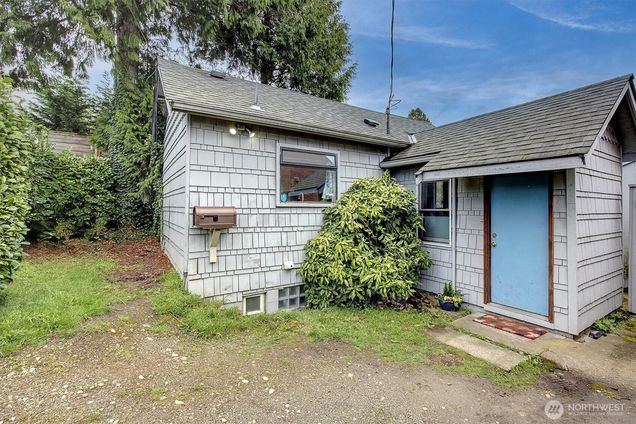 119 NE 80th Street Seattle, WA House Sold - Photo 1 of 19. Opens carousel modal