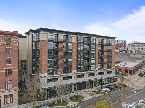 708 Market Street Unit 711