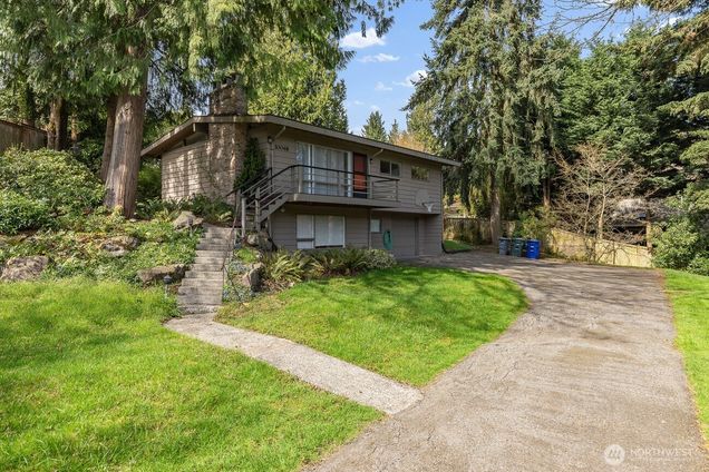 10084 NE 30th Place Bellevue, WA House Active - Photo 1 of 15. Opens carousel modal
