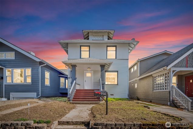 914 23rd Avenue Seattle, WA House Sold - Photo 1 of 40. Opens carousel modal