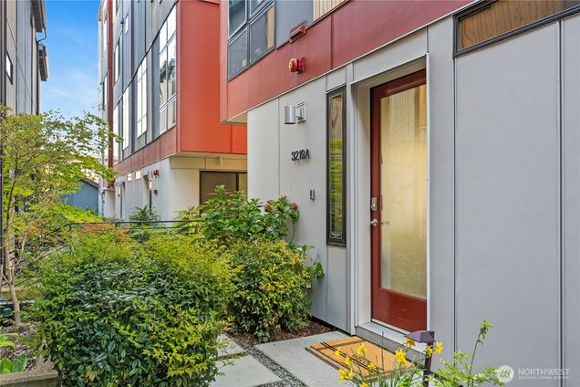 3219 California Avenue SW Unit A