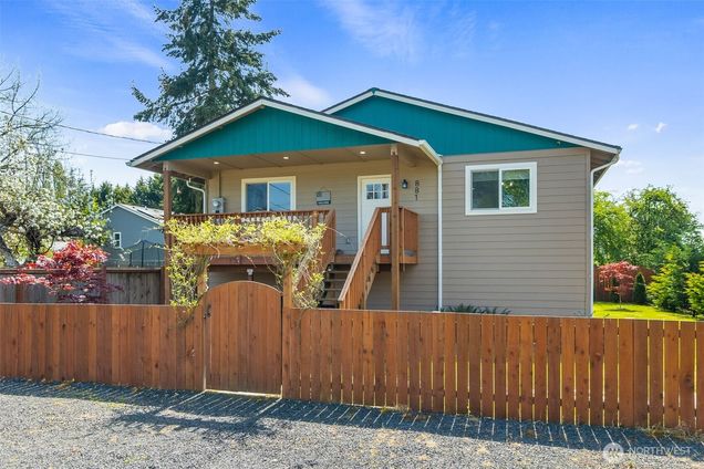 881 NW Lake Street Chehalis, WA House Sold - Photo 1 of 30. Opens carousel modal