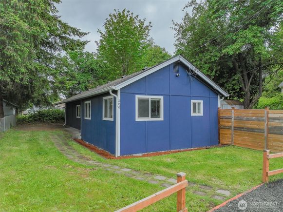 809 4th Avenue SW Tumwater, WA House Sold - Photo 1 of 32. Opens carousel modal