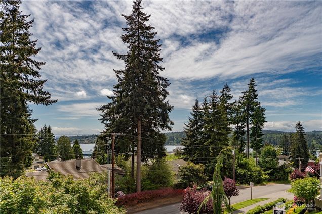 26425 Pennsylvania Ave NE Unit 12 Kingston, WA Condo Sold - Photo 1 of 25. Opens carousel modal