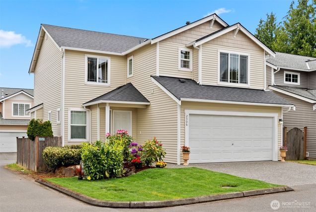 2306 122nd Street SW Everett, WA Condo Sold - Photo 1 of 29. Opens carousel modal