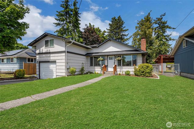 4431 S 72nd Street Tacoma, WA House Active - Photo 1 of 17. Opens carousel modal