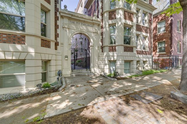 129 Warren Avenue N Unit 18 Seattle, WA Condo Sold - Photo 1 of 20. Opens carousel modal