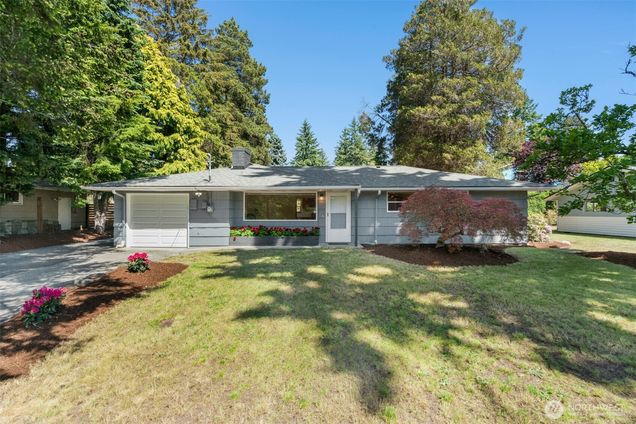 20608 1st Avenue S Des Moines, WA House Sold - Photo 1 of 25. Opens carousel modal