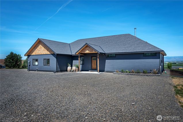 260 Scenic Lane Ellensburg, WA House Sold - Photo 1 of 40. Opens carousel modal