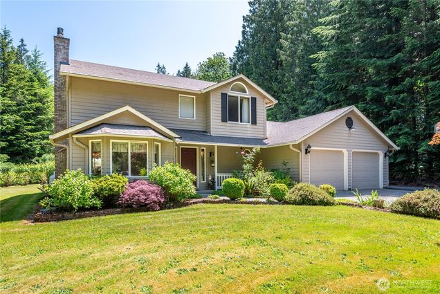 230 S Maple Hill Road Kelso, WA House Sold - Photo 1 of 30. Opens carousel modal