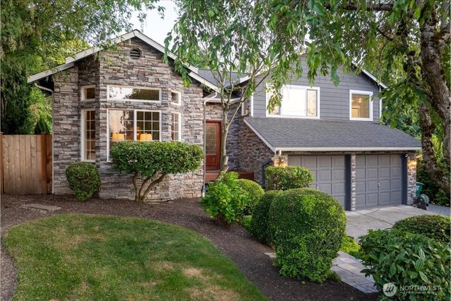 2547 NE 97th Street