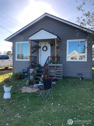 605 N Montesano Street Westport, WA Multifamily Active - Photo 1 of 14. Opens carousel modal