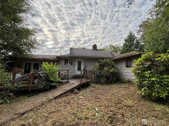 13409 40th Avenue S Tukwila, WA House Sold - Photo 1 of 10. Opens carousel modal
