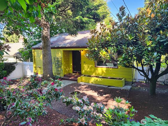 3612 23rd Avenue W Seattle, WA House Active - Photo 1 of 27. Opens carousel modal