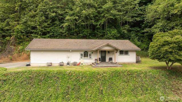 224 Hirschbeck Heights Road