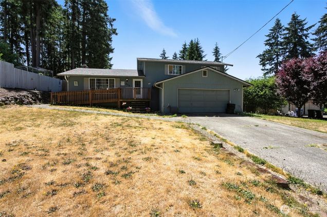 4016 206th Street Ct E Spanaway, WA House Active - Photo 1 of 25. Opens carousel modal