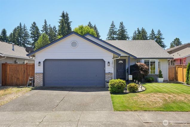3811 NE 84th Street