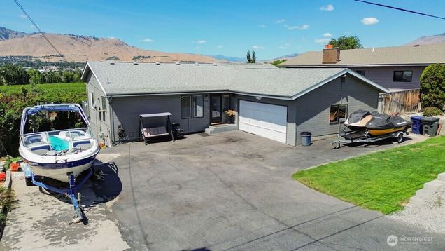 1716 N Anne Avenue East Wenatchee, WA House Active - Photo 1 of 30. Opens carousel modal