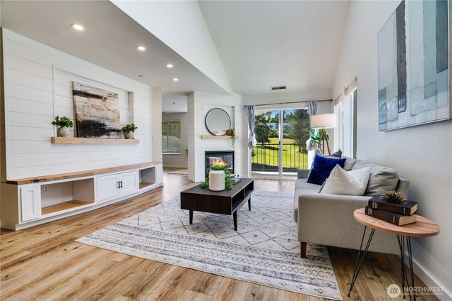 4714 Fairwood Boulevard NE Unit 501