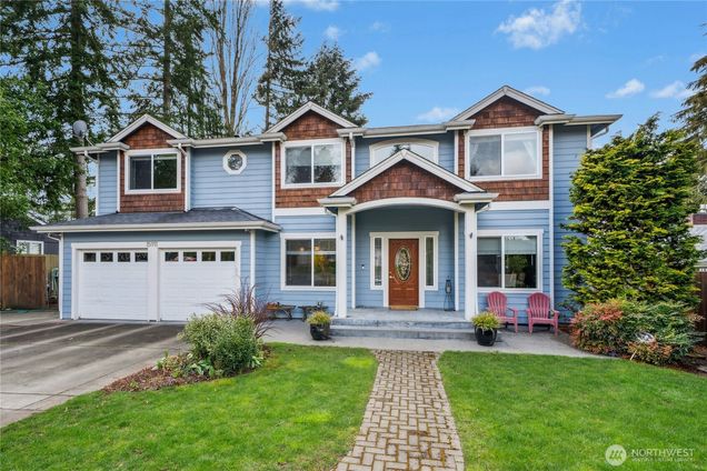 15911 19th Ave Sw Burien, WA House Active - Photo 1 of 35. Opens carousel modal