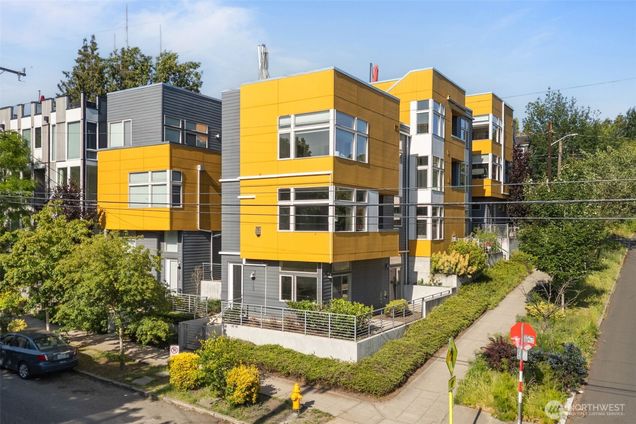 1100 14th Avenue Seattle, WA House Active - Photo 1 of 39. Opens carousel modal