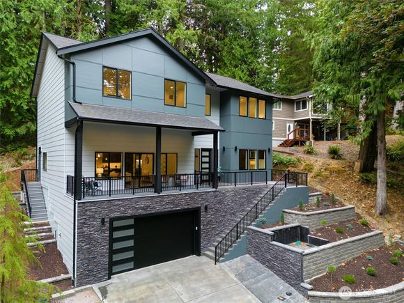 43 Rocky Ridge Drive Bellingham, WA House Active - Photo 1 of 40. Opens carousel modal