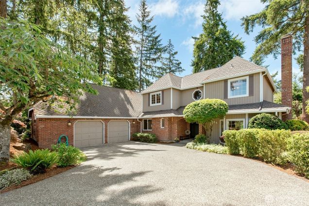 1805 179th Place NE Bellevue, WA House Active - Photo 1 of 36. Opens carousel modal