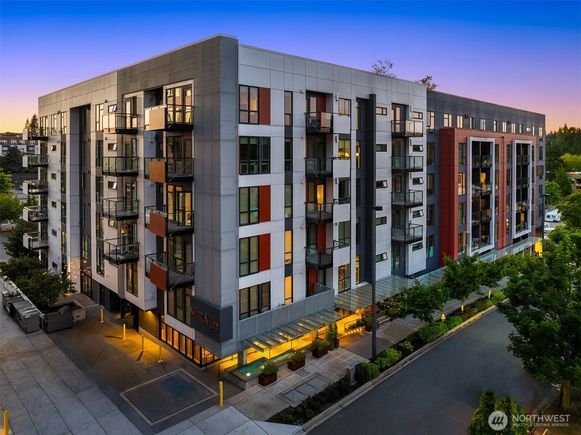 1085 103rd Avenue NE Unit 401