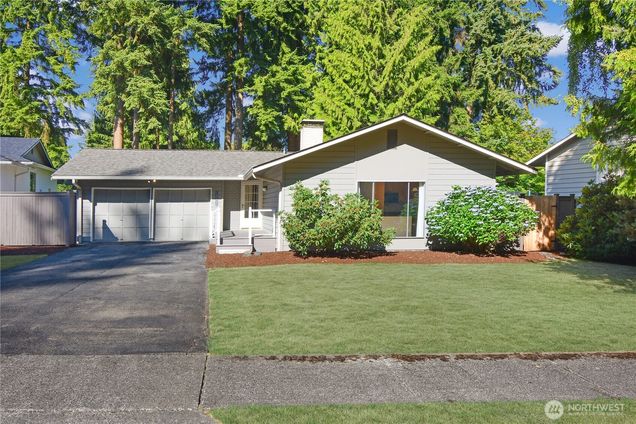 14421 118th Avenue NE Kirkland, WA House Active - Photo 1 of 28. Opens carousel modal