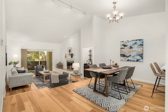 13605 NE 8th Street Unit 303