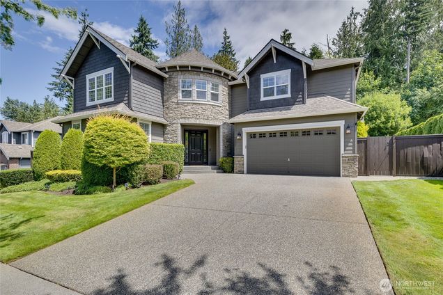 13327 82nd Drive SE