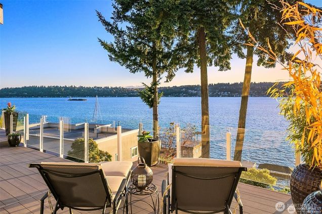16035 Inglewood Road NE Kenmore, WA House Active - Photo 1 of 34. Opens carousel modal