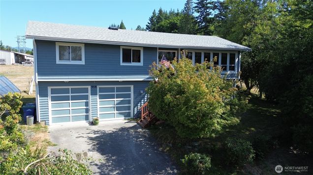 918 Marie Place