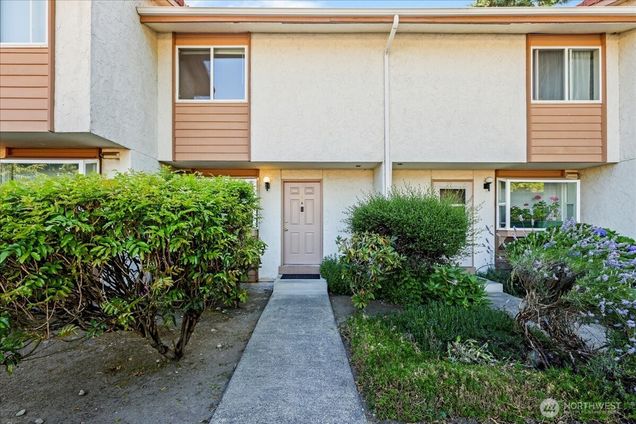 12828 SE 41st Lane Unit C-103 Bellevue, WA Condo Active - Photo 1 of 34. Opens carousel modal