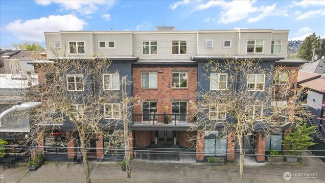 1909 10th Avenue W Unit 301