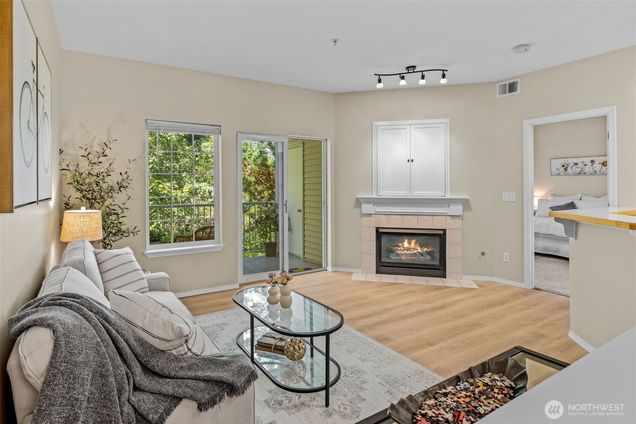 12105 NE 171st Place Unit A202