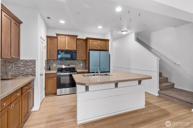 21506 104th Street Ct E