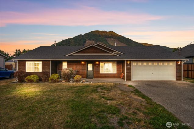 810 Sauk Avenue Darrington, WA House Active - Photo 1 of 24. Opens carousel modal