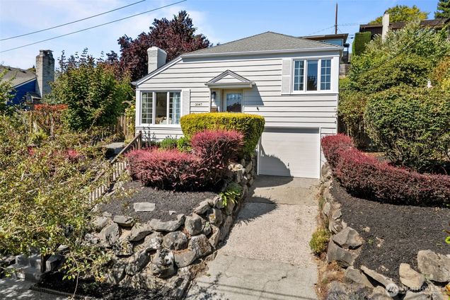 3047 36th Avenue W Seattle, WA House Active - Photo 1 of 34. Opens carousel modal