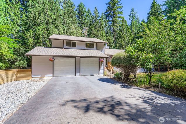 23732 NE 63rd Place Redmond, WA House Active - Photo 1 of 15. Opens carousel modal