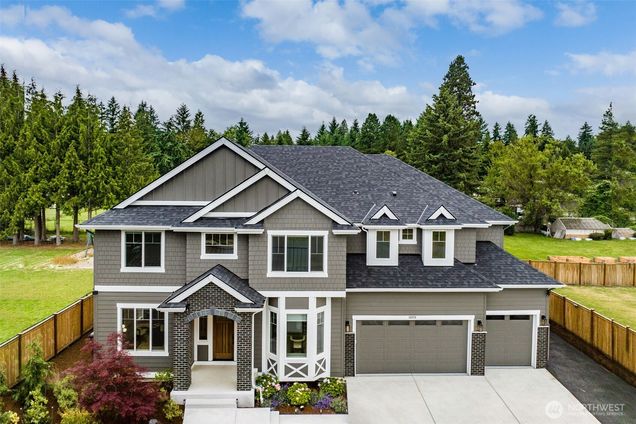 13233 158th Avenue SE Renton, WA House Active - Photo 1 of 38. Opens carousel modal
