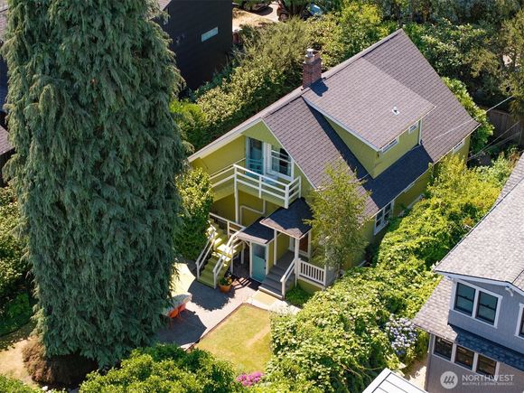 5618 Keystone Place N Seattle, WA Multifamily Active - Photo 1 of 38. Opens carousel modal