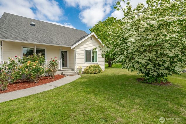 1800 Pine Street Lynden, WA House Active - Photo 1 of 38. Opens carousel modal