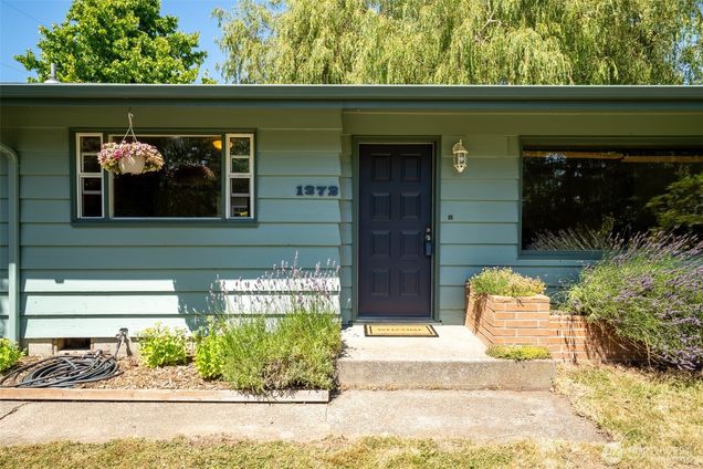 1372 Marine Drive Bellingham, WA House Active - Photo 1 of 40. Opens carousel modal